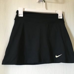 Nike dri-fit black tennis skort. Size XS.